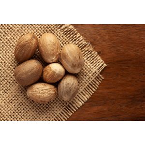 Buah Pala Kopek - Peeled Nutmeg